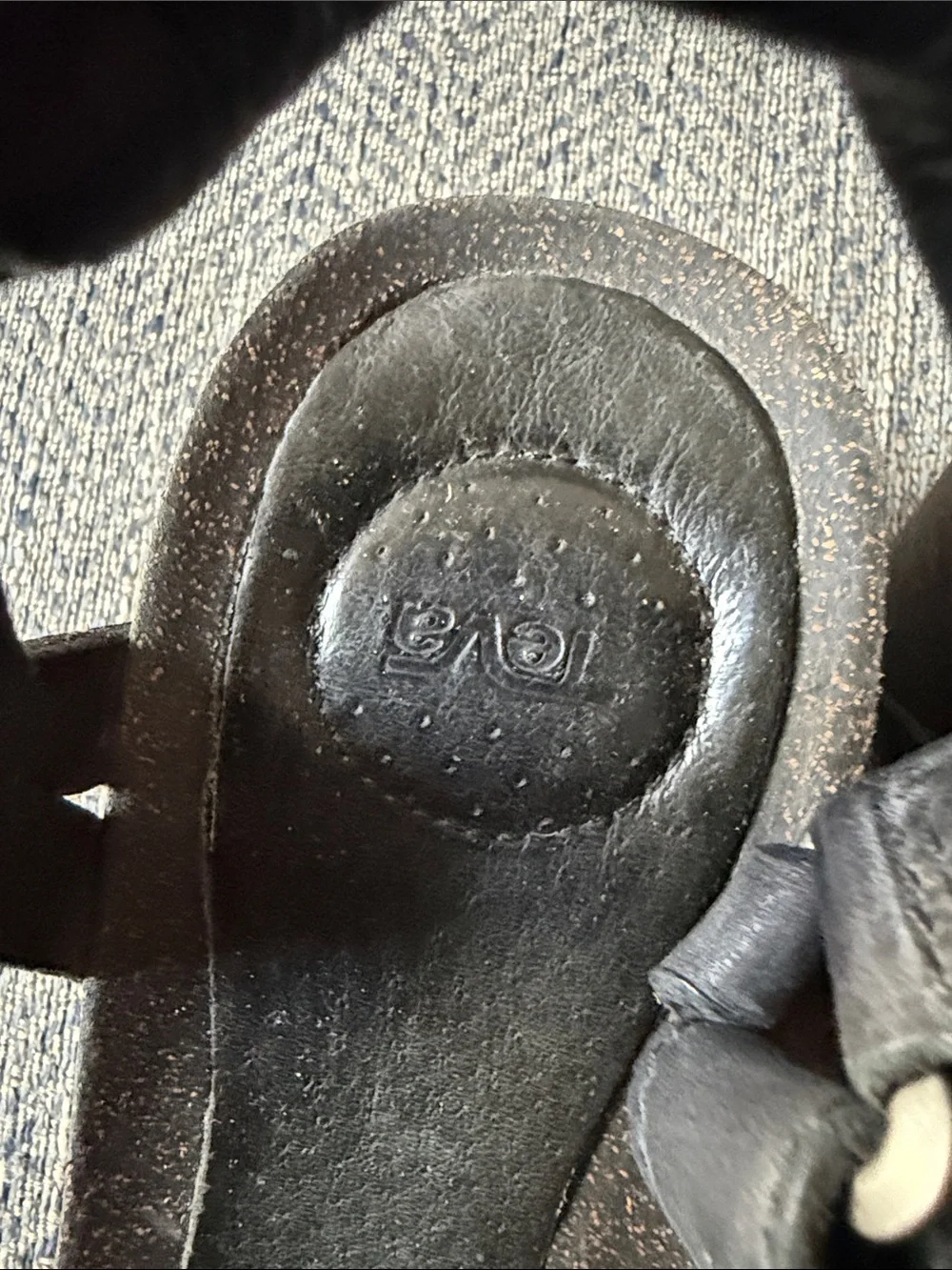 Teva Women’s Cabrillo Black Leather Wedge Sandals Size: 10